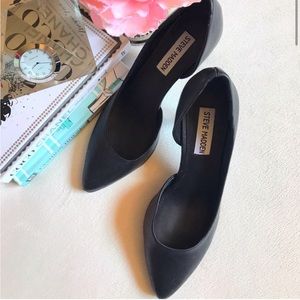 Steve Madden kitten heel